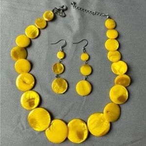 Charming Charlie Yellow Necklace with Matching Earrings Circle Design